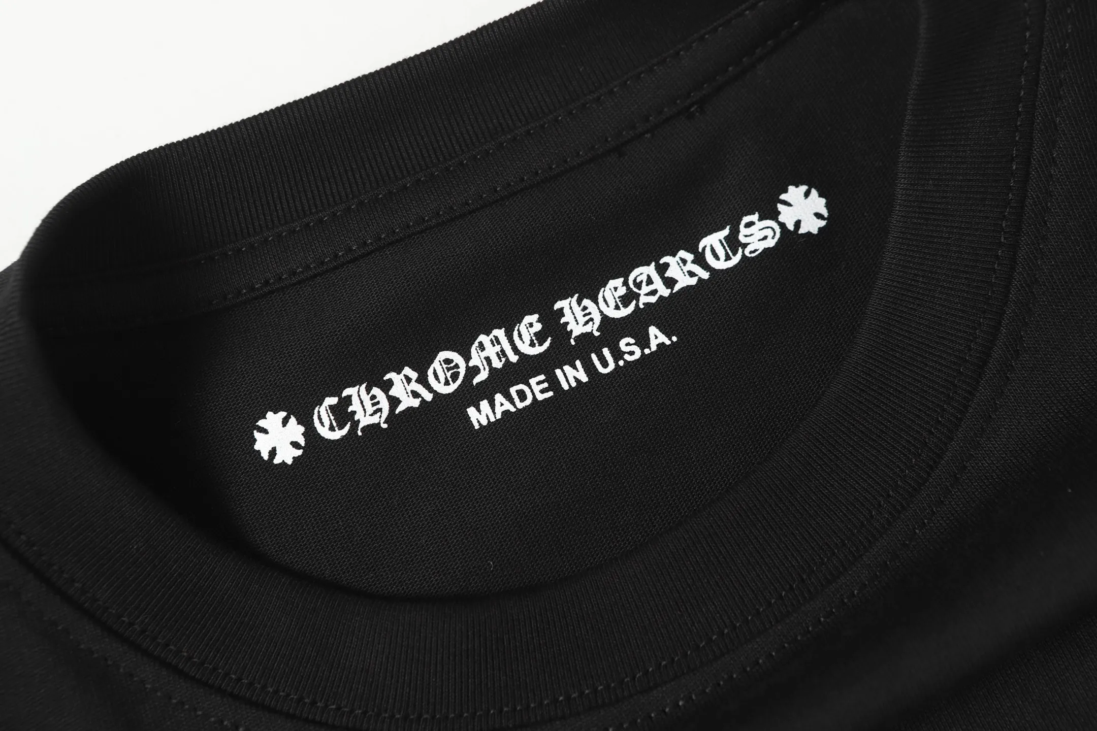 P160 Cross-border model. Those who pursue quality, please do not place an order. -Chrome Hearts/Chrome Heart Sanskrit Cross✝️Print popular long-sleeved T-shirt -High weight, high density and high quality. The wool is soft, delicate and skin-friendly. It feels soft and silky. It has excellent warmth and skin-friendly properties.